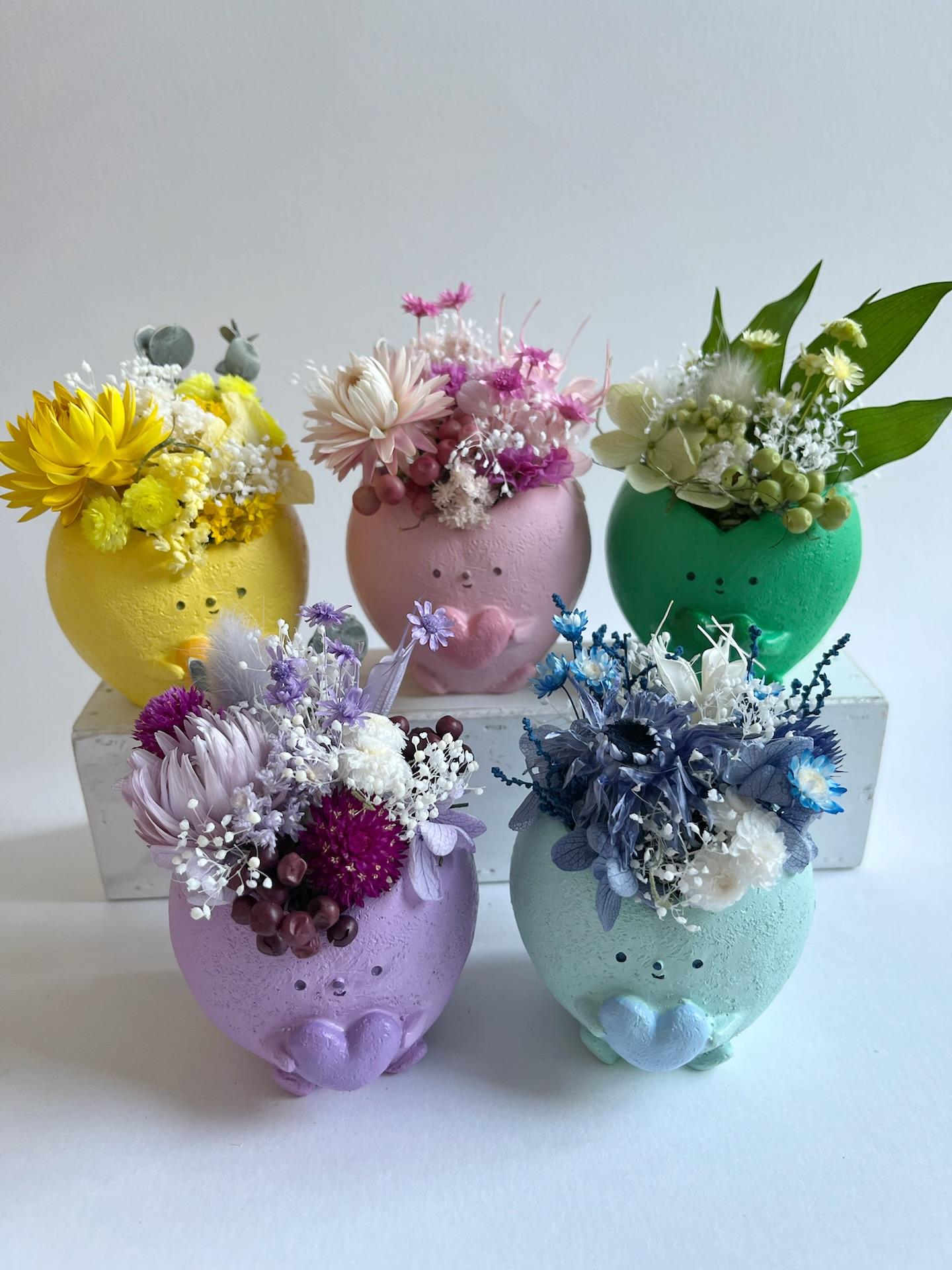 お花満開！推しカラーのハートさん1枚目の画像